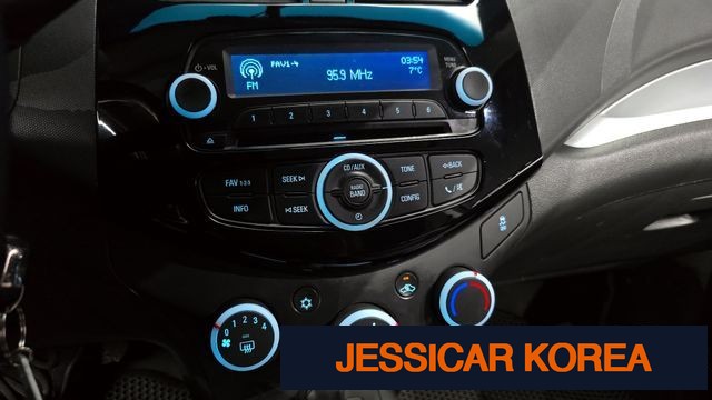 2015 Chevrolet Spark - Thumbnail 20