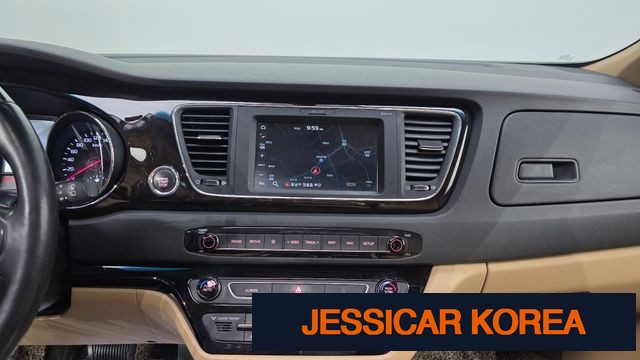 2019 Kia The New Carnival - Thumbnail 17