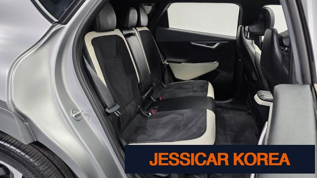 2022 Kia EV6 - Thumbnail 2