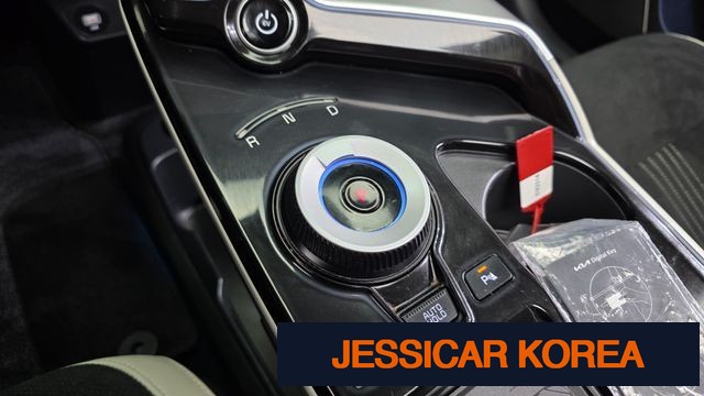 2022 Kia EV6 - Thumbnail 15
