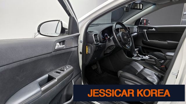 2017 Kia Sportage 4th generation - Thumbnail 10