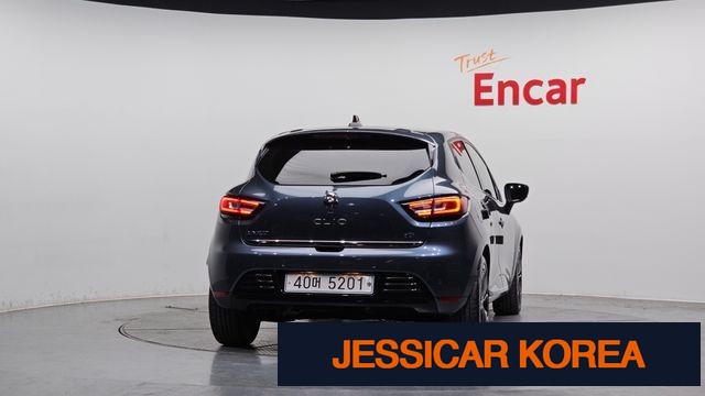 2018 Renault Korea clio - Thumbnail 17