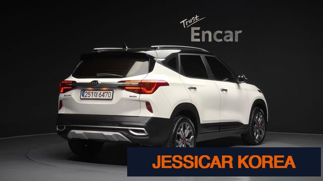2021 Kia Seltos - Thumbnail 2