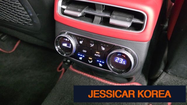 2022 Genesis GV70 - Thumbnail 6