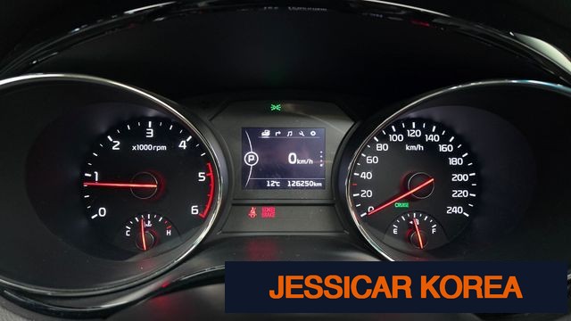 2017 Kia All New Carnival - Thumbnail 10