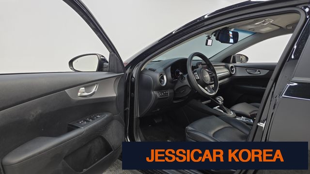 2022 Kia The New K3 2nd Generation - Thumbnail 6