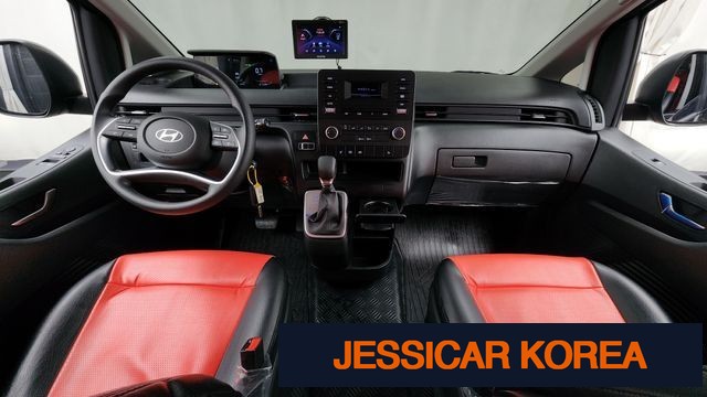 2025 Hyundai Staria - Thumbnail 19