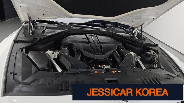2023 Genesis GV80 - Thumbnail 17