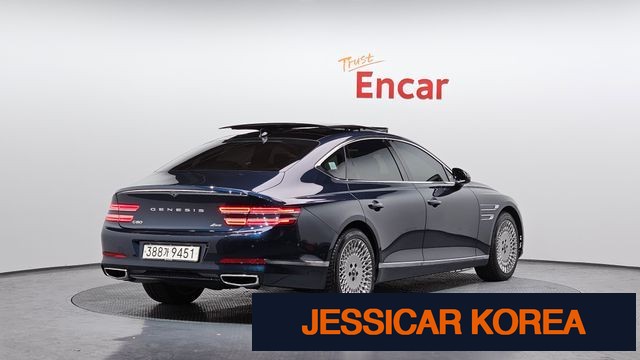 2024 Genesis G80 (RG3) - Thumbnail 8
