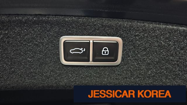 2024 Genesis G80 (RG3) - Thumbnail 13