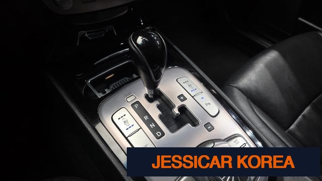 2012 Hyundai Genesis - Thumbnail 9