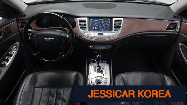 2012 Hyundai Genesis - Thumbnail 16