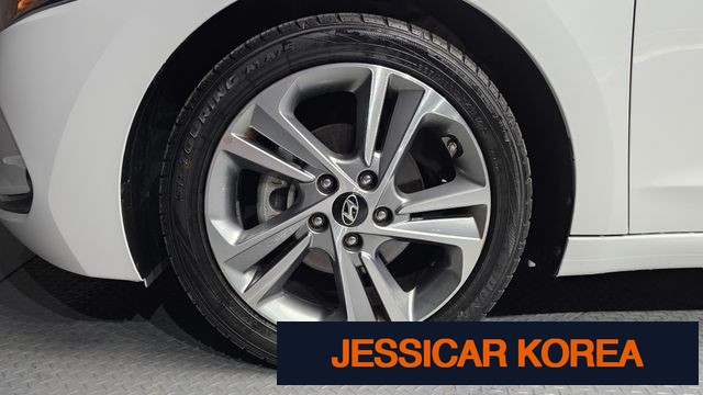 2018 Hyundai Avante AD - Thumbnail 18