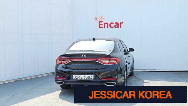 2017 Hyundai Grandeur IG - Thumbnail 8