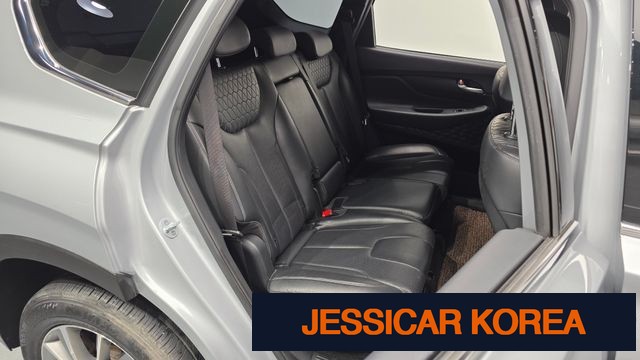 2019 Hyundai Santa Fe TM - Thumbnail 4