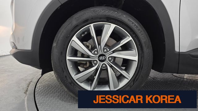 2019 Hyundai Santa Fe TM - Thumbnail 17