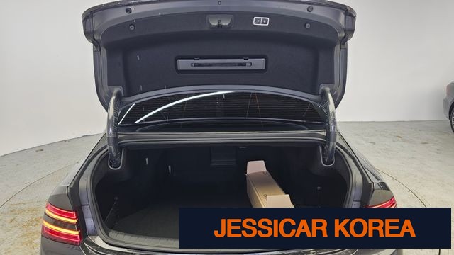 2022 Genesis G80 (RG3) - Thumbnail 16