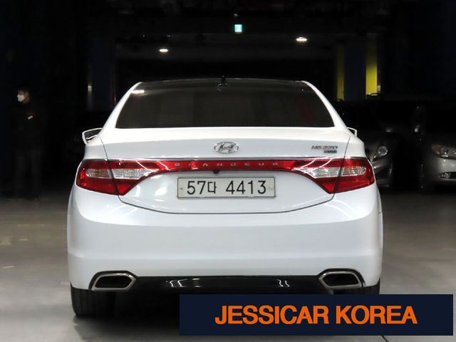 2015 Hyundai Grandeur HG - Thumbnail 2
