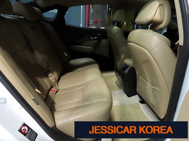 2015 Hyundai Grandeur HG - Thumbnail 18