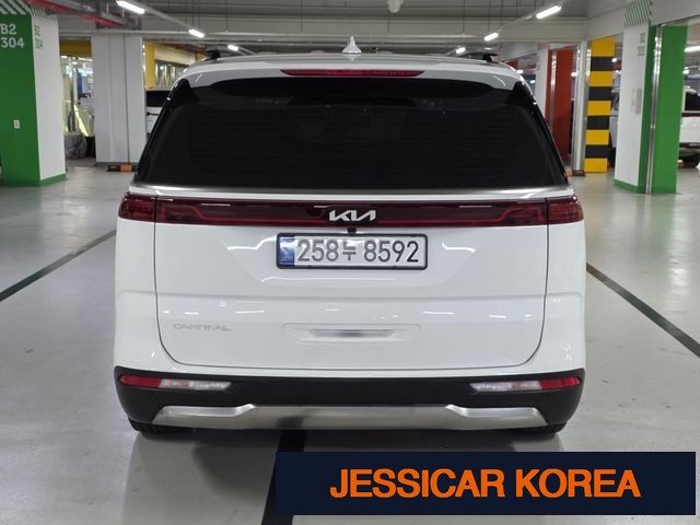 2023 Kia Carnival 4th Gen - Thumbnail 8