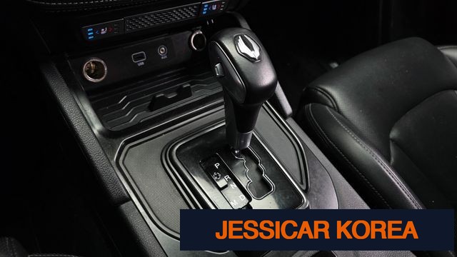 2020 KG Mobility Rexton Sports Khan - Thumbnail 18