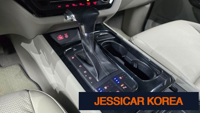 2018 Kia All New Carnival - Thumbnail 2