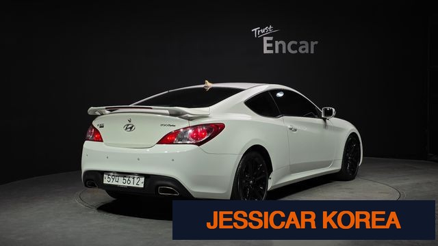 2011 Hyundai Genesis Coupe - Thumbnail 14