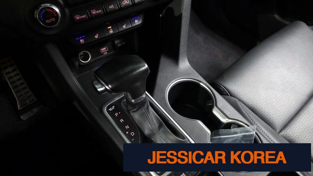2019 Kia Sportage the bold - Thumbnail 20