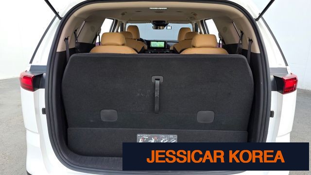 2022 Kia Carnival 4th Gen - Thumbnail 4