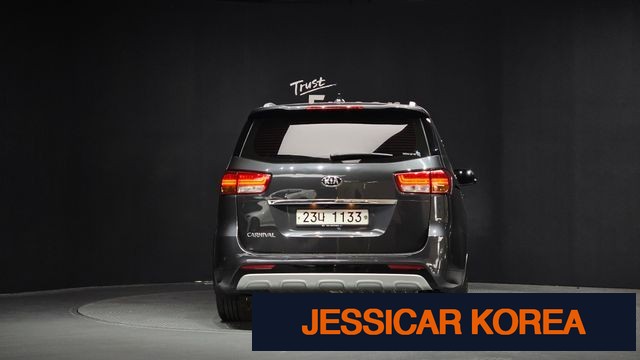 2018 Kia All New Carnival - Thumbnail 15