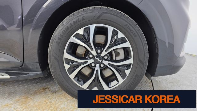 2022 Kia Carnival 4th Gen - Thumbnail 4