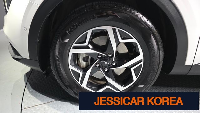 2022 Kia Sportage 5th Gen - Thumbnail 18