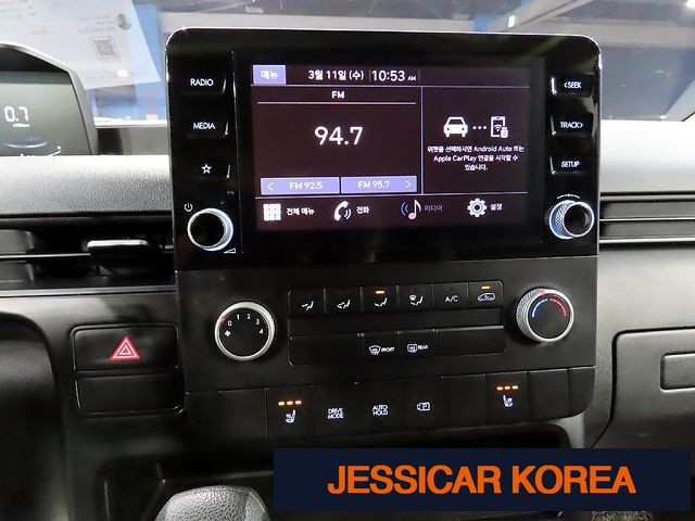 2022 Hyundai Staria - Thumbnail 10