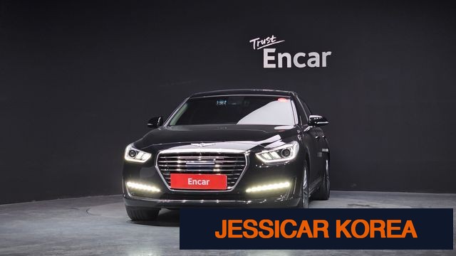 2016 Genesis EQ900 - Thumbnail 2