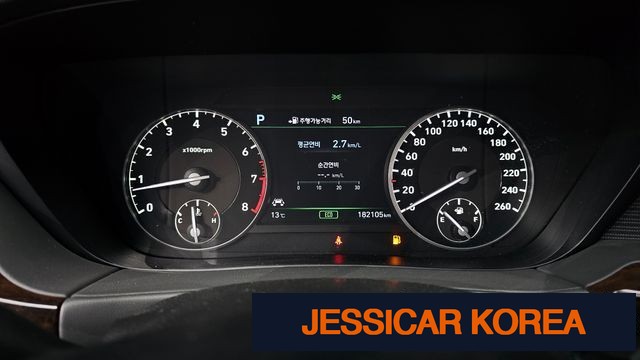 2016 Genesis EQ900 - Thumbnail 13