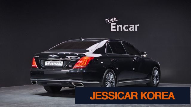2016 Genesis EQ900 - Thumbnail 15