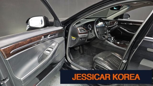2016 Genesis EQ900 - Thumbnail 17