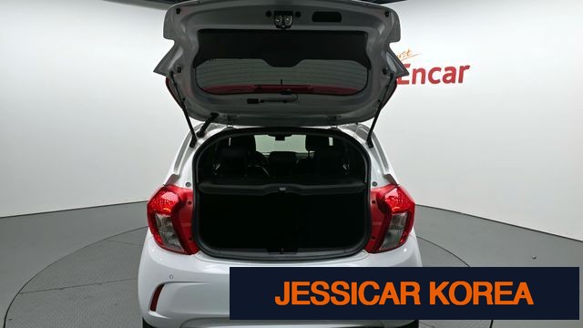 2017 Chevrolet The Next Spark - Thumbnail 16