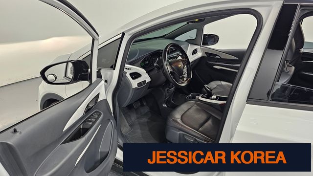 2018 Chevrolet Bolt EV - Thumbnail 20