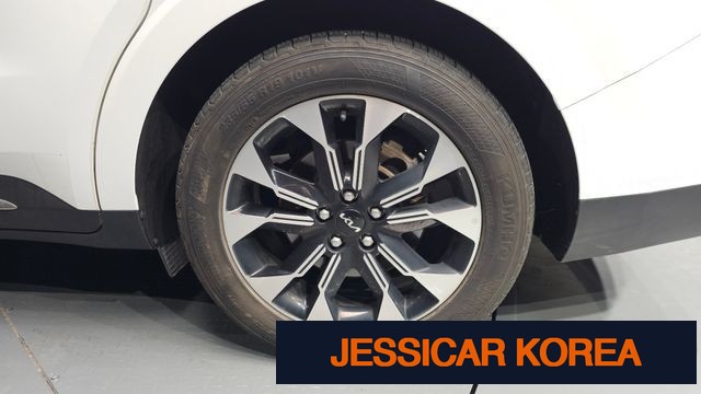 2023 Kia Carnival 4th Gen - Thumbnail 6