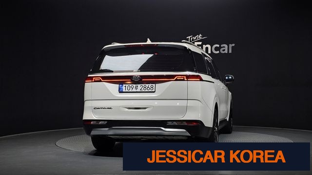 2021 Kia Carnival 4th Gen - Thumbnail 15