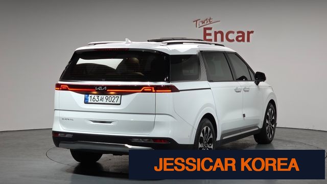 2023 Kia Carnival 4th Gen - Thumbnail 2