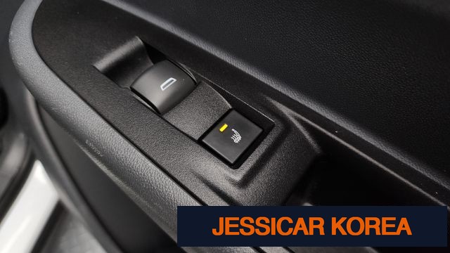 2018 Chevrolet Bolt EV - Thumbnail 17