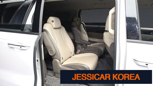 2021 Kia Carnival 4th Gen - Thumbnail 16