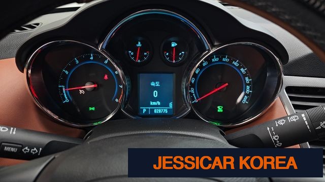 2012 Chevrolet cruise 5 - Thumbnail 2