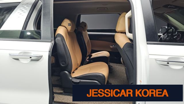 2022 Kia Carnival 4th Gen - Thumbnail 3