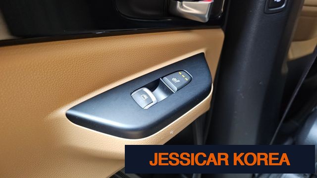 2022 Kia Carnival 4th Gen - Thumbnail 6
