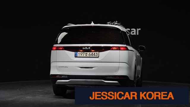2022 Kia Carnival 4th Gen - Thumbnail 11