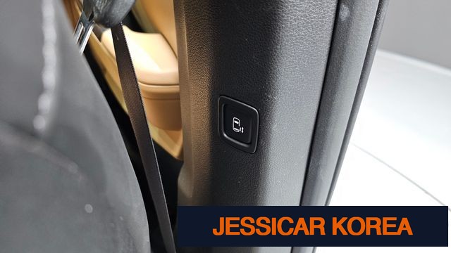 2022 Kia Carnival 4th Gen - Thumbnail 14