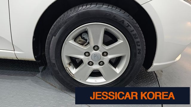 2012 Kia forte - Thumbnail 16